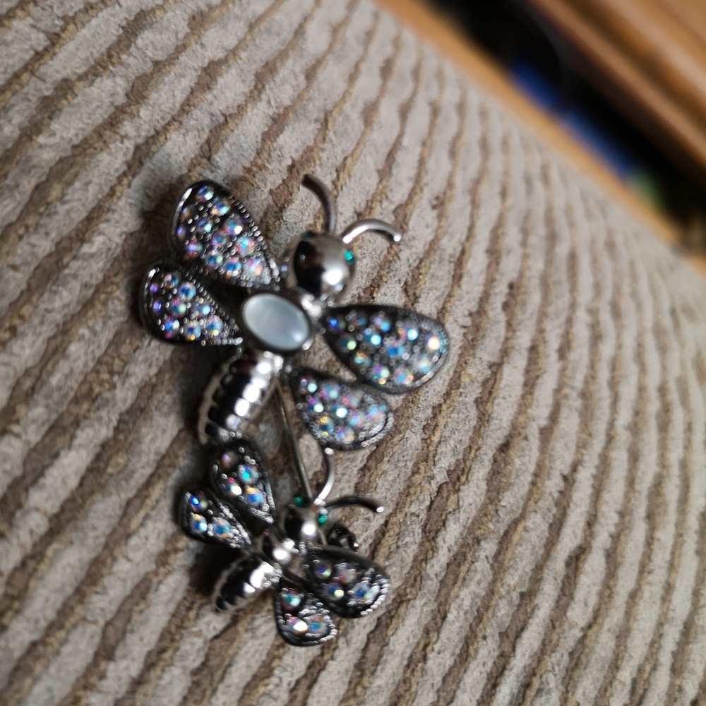 Vintage Butler Bee pin